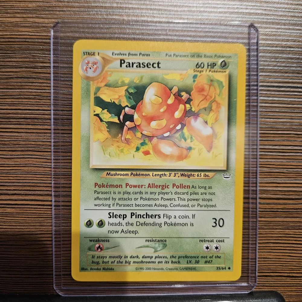 Parasect Pokemon 35/64 Neo Revelation Trading Card